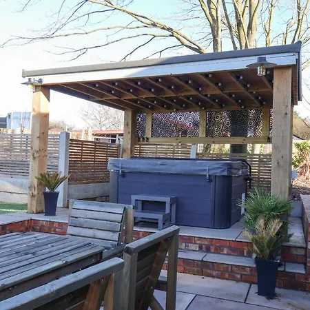 Holiday home Foxes Den Scarborough