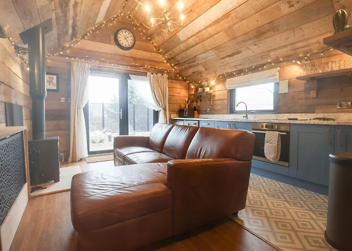 Foxes Den Scarborough